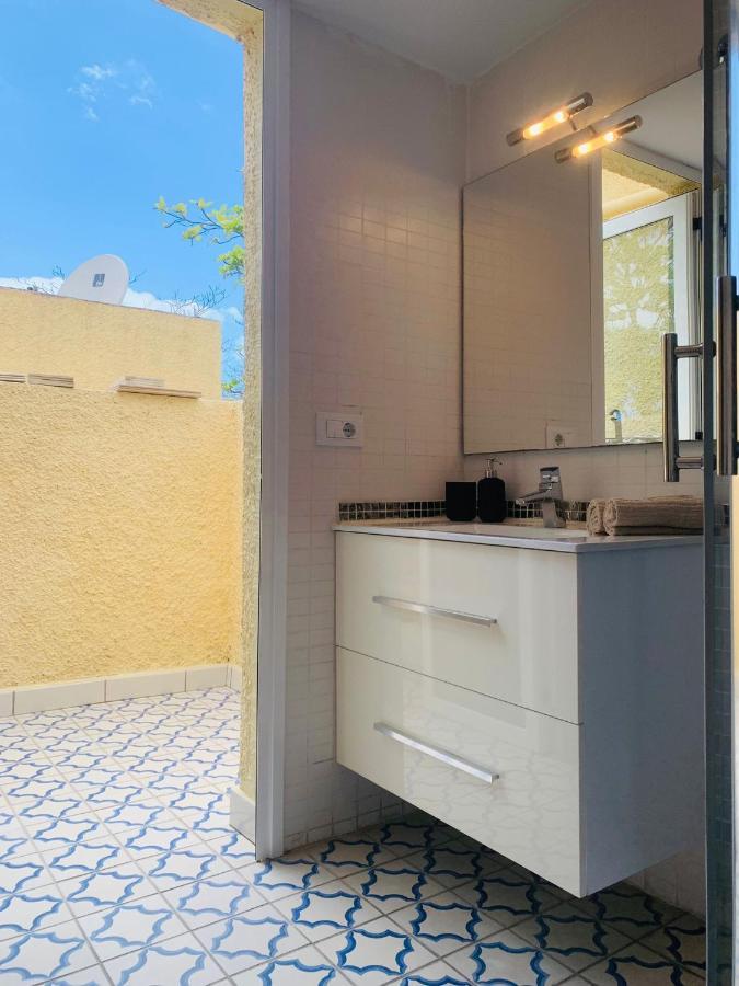 El Cortijo Bungalow - Pool - Free Parking بلايا ذي لاس أميريكاس المظهر الخارجي الصورة