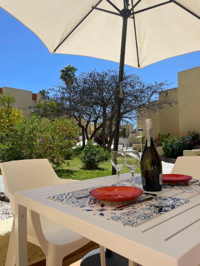 El Cortijo Bungalow - Pool - Free Parking بلايا ذي لاس أميريكاس المظهر الخارجي الصورة