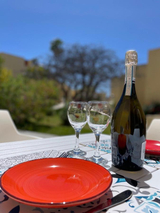 El Cortijo Bungalow - Pool - Free Parking بلايا ذي لاس أميريكاس المظهر الخارجي الصورة